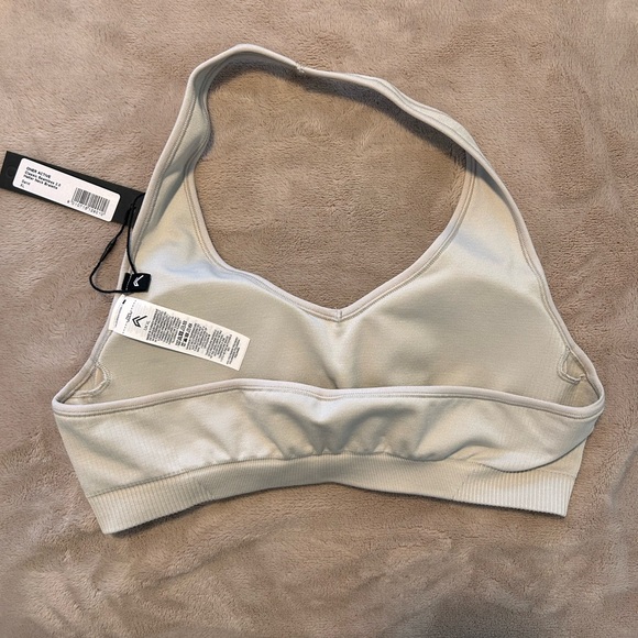 Oner Active Sports Bra - Picture 2 of 3